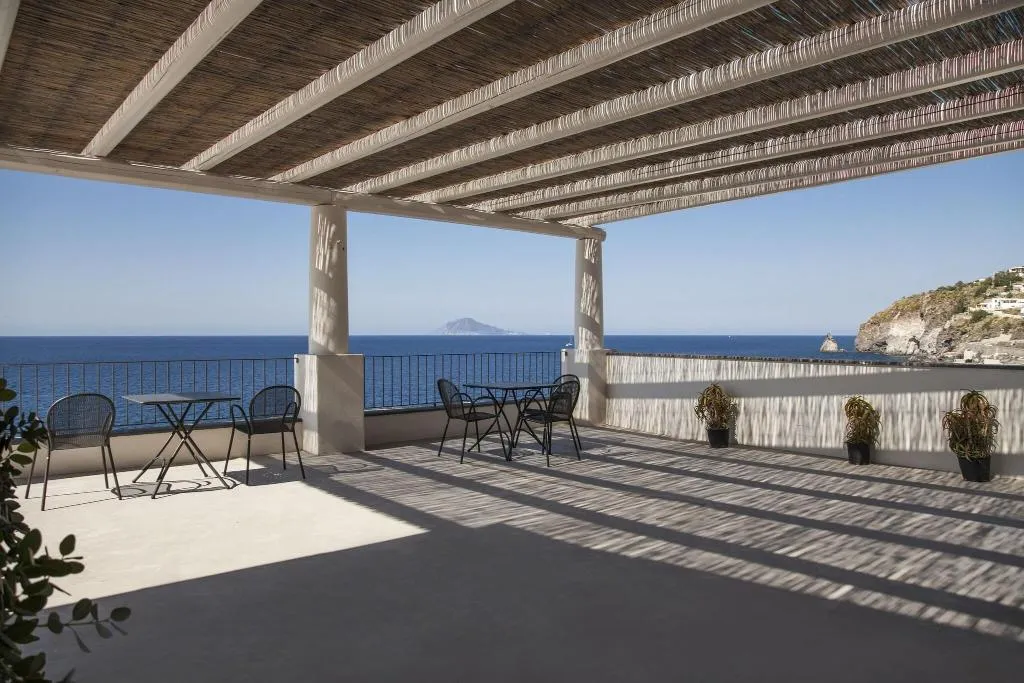 Terrace, Cutimare, Catania