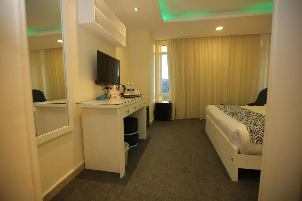 Room, Turquoise Pyramids Hotel, Cairo