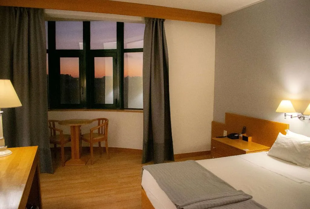 Room, TRYP Montijo Parque Hotel, Lisbon