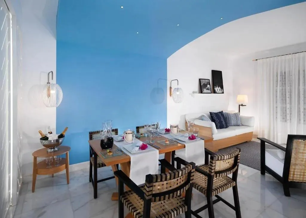 SUITE EXECUTIVE SEA VIEW Room, Mykonos Grand Hotel & Resort, Mykonos