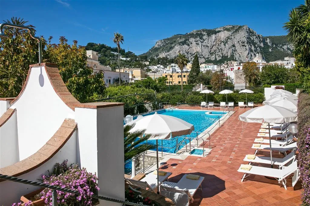 Pool, Hotel Syrene Capri, Naples