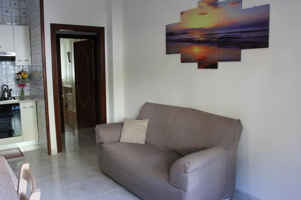 APARTMENT CAPACITY 2 ONE BEDROOM Room, Casa Vacanza San Pietro, Naples