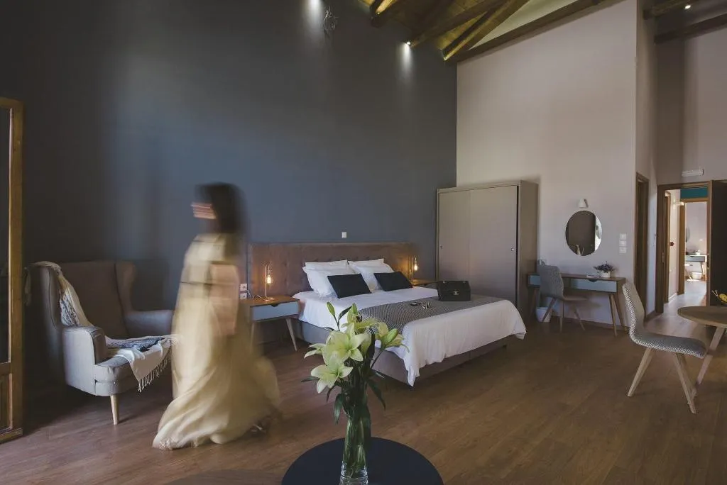 Room, Bluebell Luxury Suites, Crete