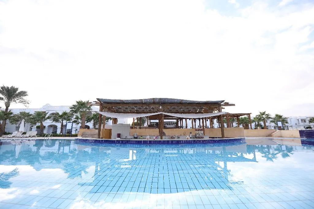 Bar, Continental Plaza Beach, Red Sea Riviera