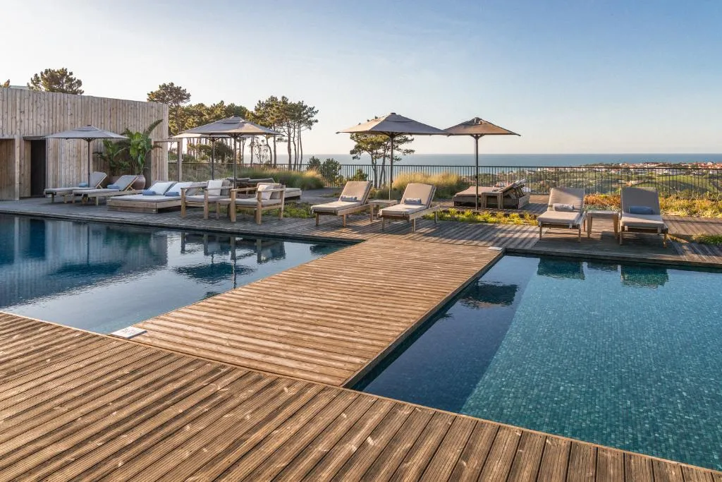 Pool, Immerso, Lisbon