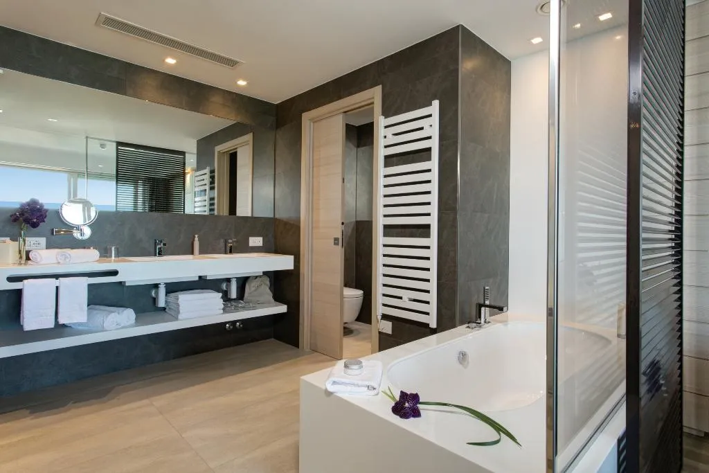 SUITE SEA VIEW Room, Almar Jesolo Resort & Spa, Venice