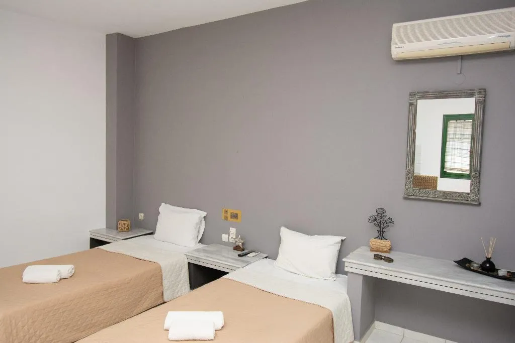 STUDIO CLASSIC Room, Aquarius Apartments by Checkin, Crete