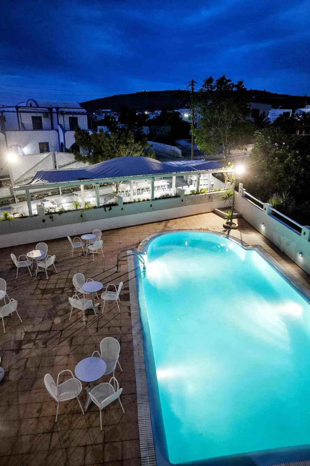 Sports and Entertainment, Privee Santorini, Santorini