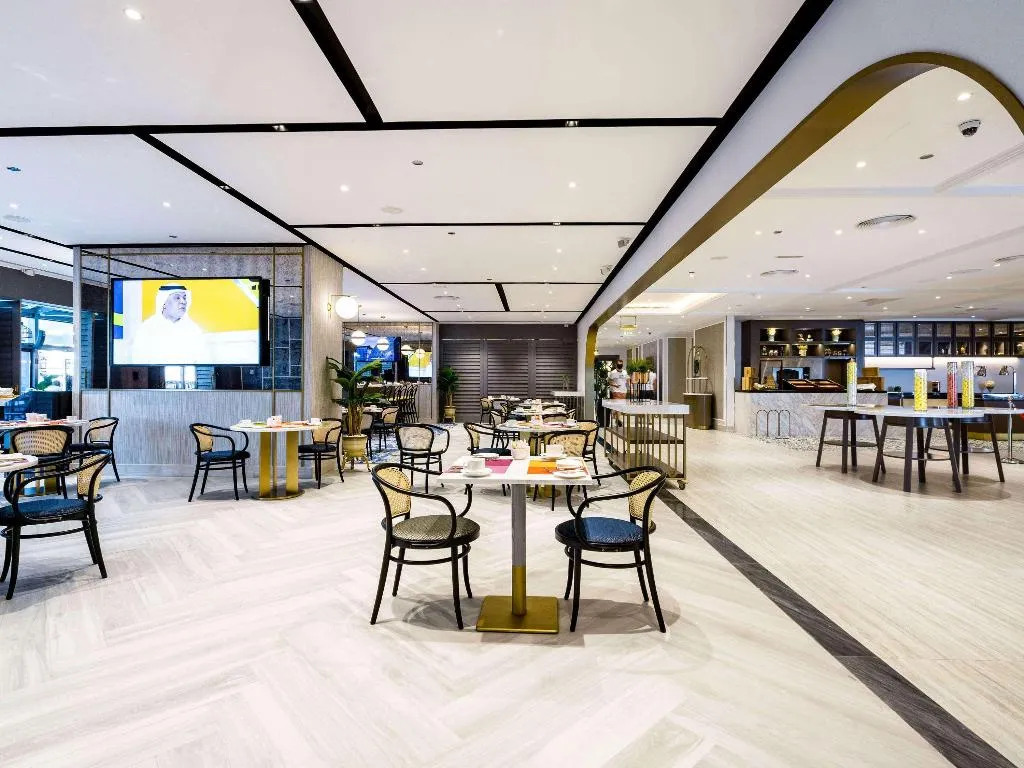 Restaurant, Sofitel Dubai Jumeirah Beach, Dubai