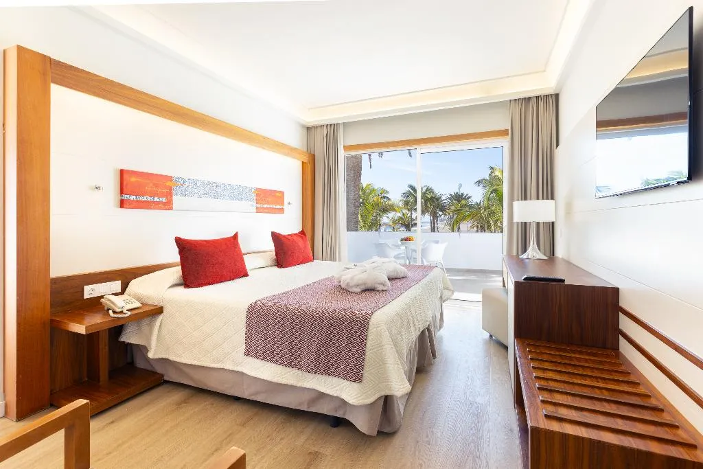 JUNIOR SUITE STANDARD Room, Hipotels La Geria, Lanzarote