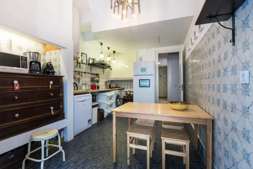 Room, House Sao Bento, Lisbon
