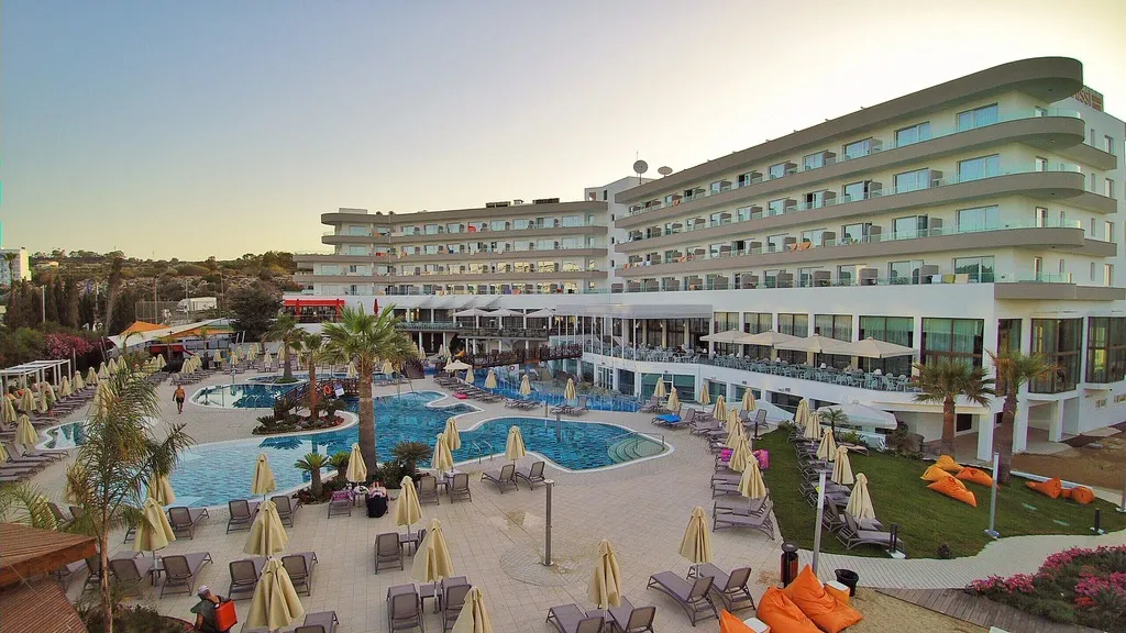 Pool, Melissi Beach Hotel & Spa, Cyprus