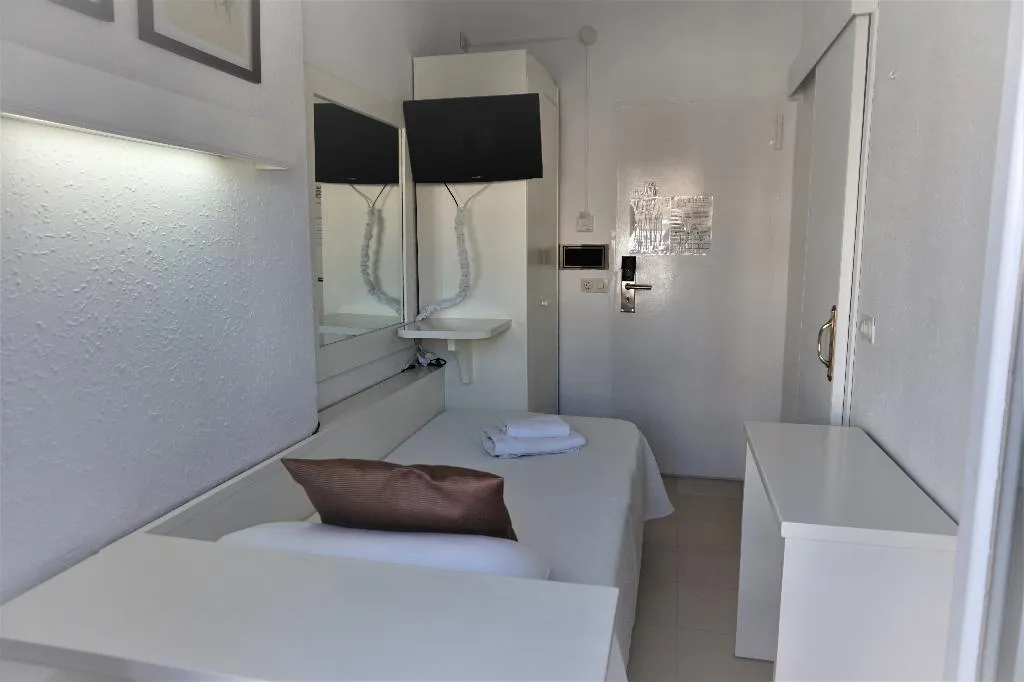 SINGLE STANDARD Room, Hermes, Costa Brava