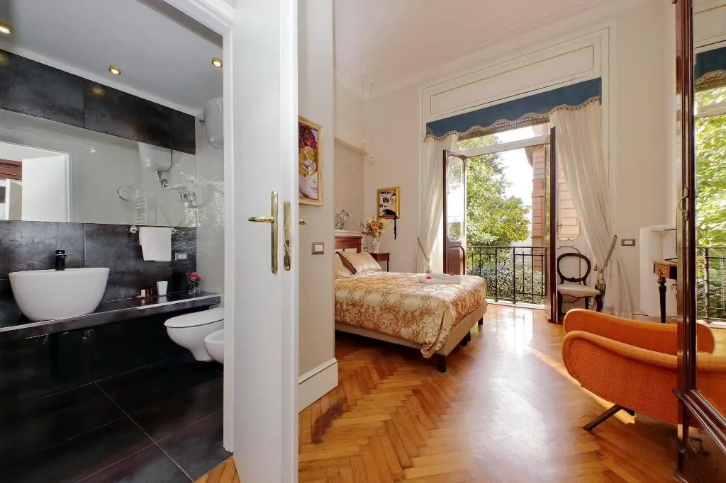 Room, Domus Monamì Luxury Suites, Rome