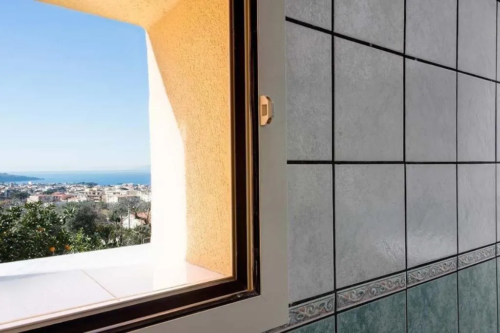 Room, Casa Nannina, Naples