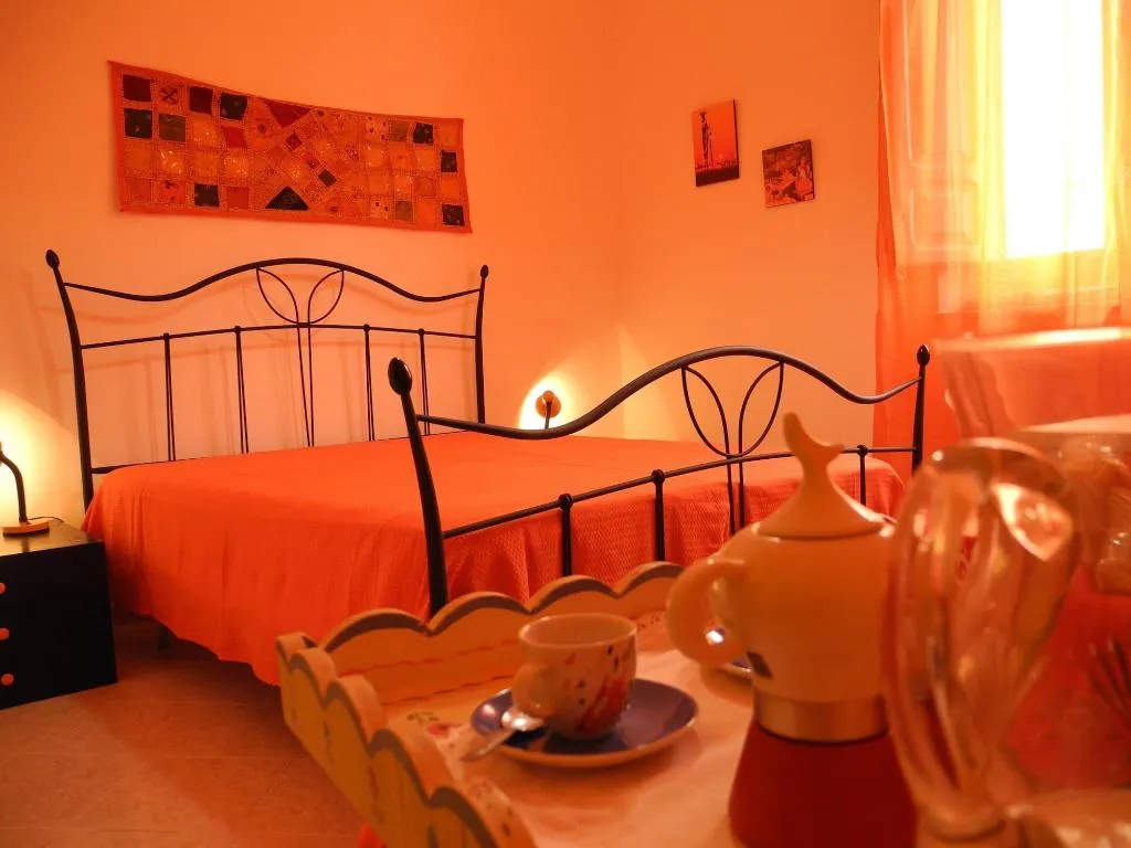 Room, Melone Giallo, Palermo