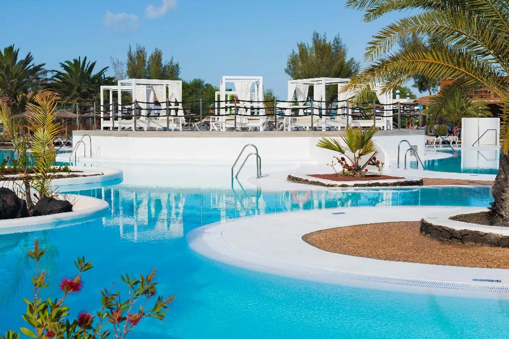 Pool, Elba Lanzarote Royal Village Resort, Lanzarote