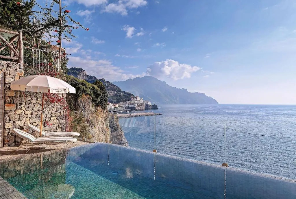 Sports and Entertainment, Hotel Santa Caterina, Naples