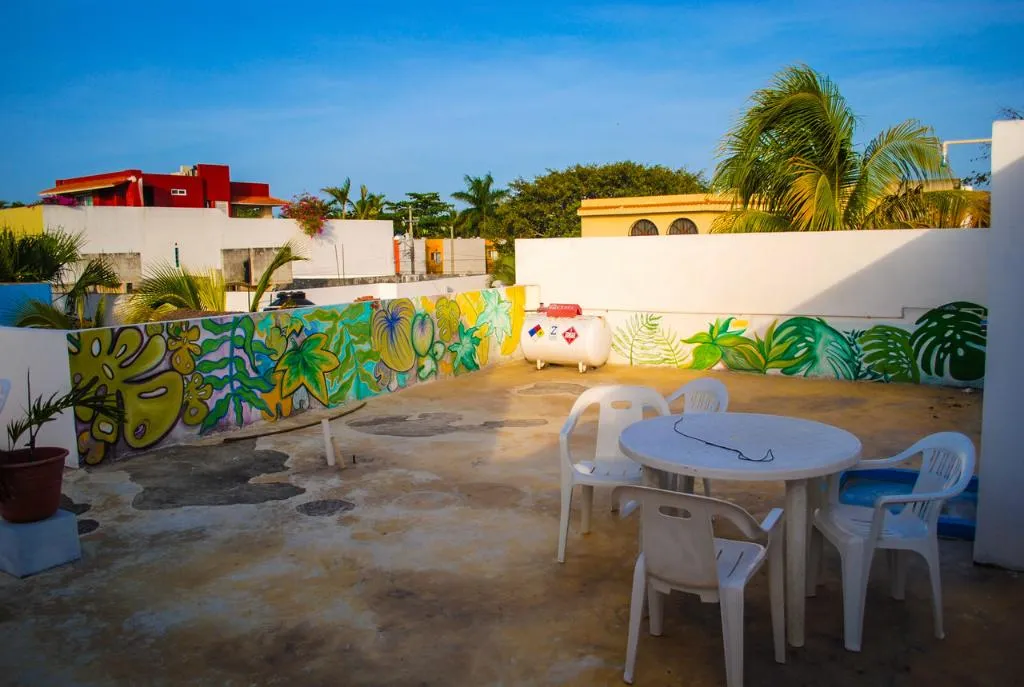 Terrace, Hostal Vive La Vida, Playa Del Carmen