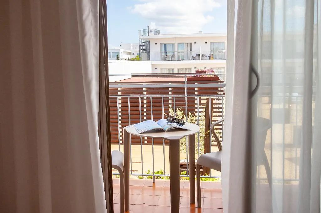 TRIPLE STANDARD Room, Hotel Puchet Ibiza, Ibiza