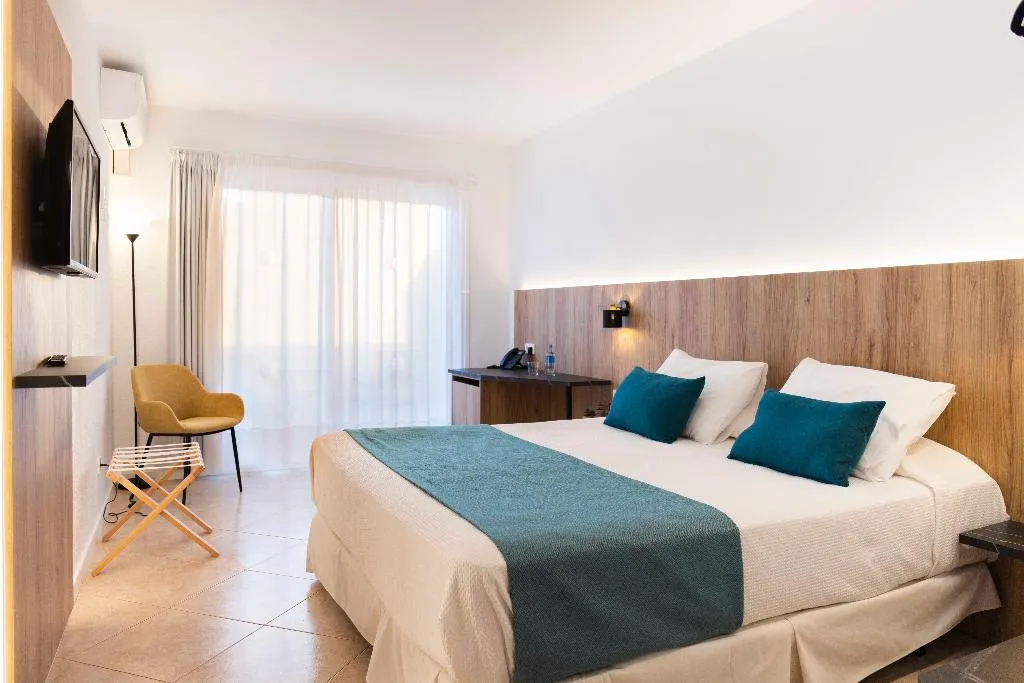 Room, Hotel Alfons, Menorca