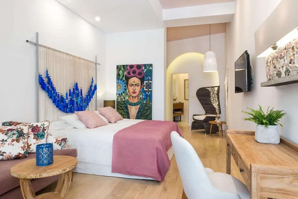 Room, Aisha Petite Suites, Crete