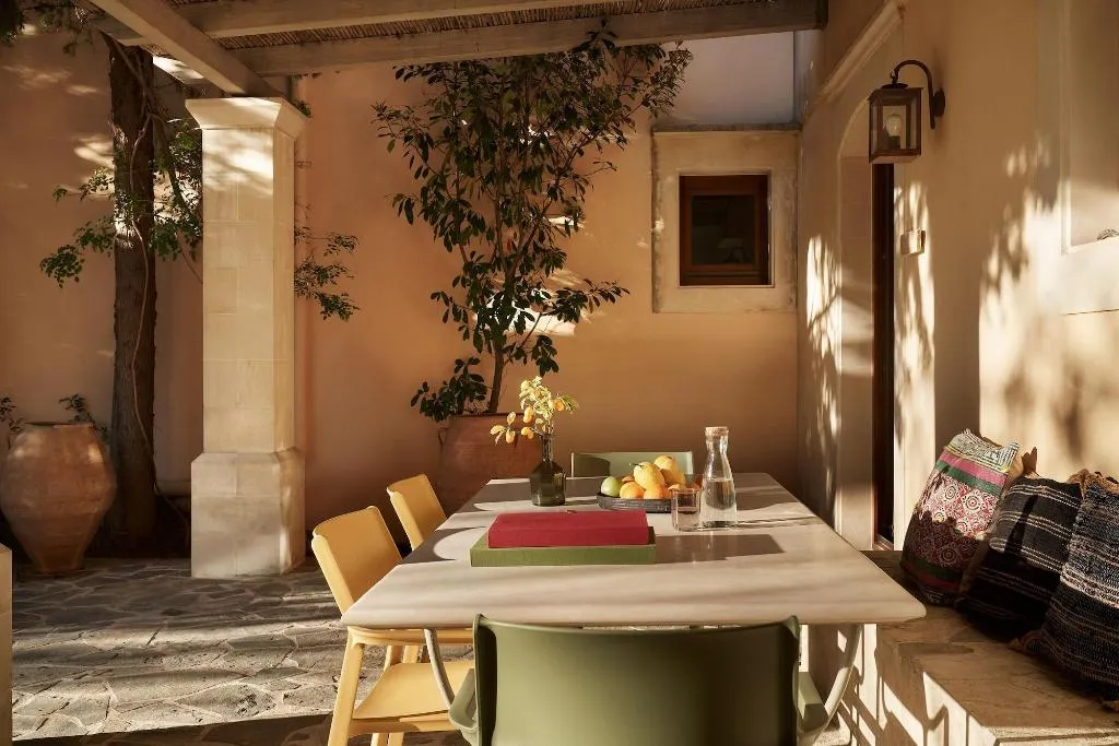Room, Kapsaliana Village Hotel, Crete