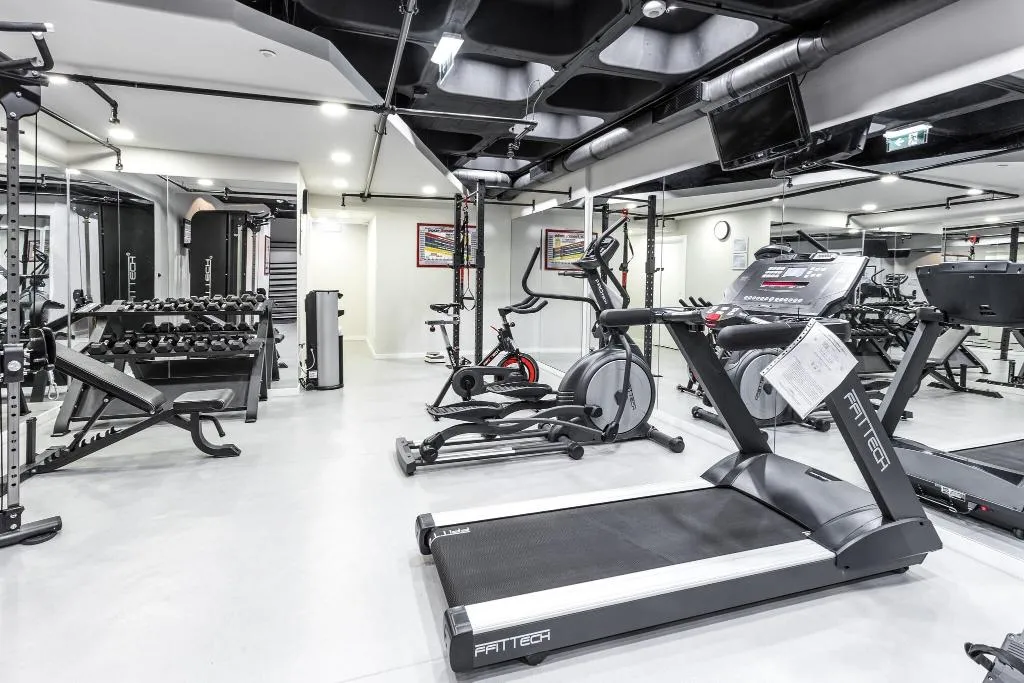 Sports and Entertainment, Radisson Blu Hotel, Lisbon, Lisbon