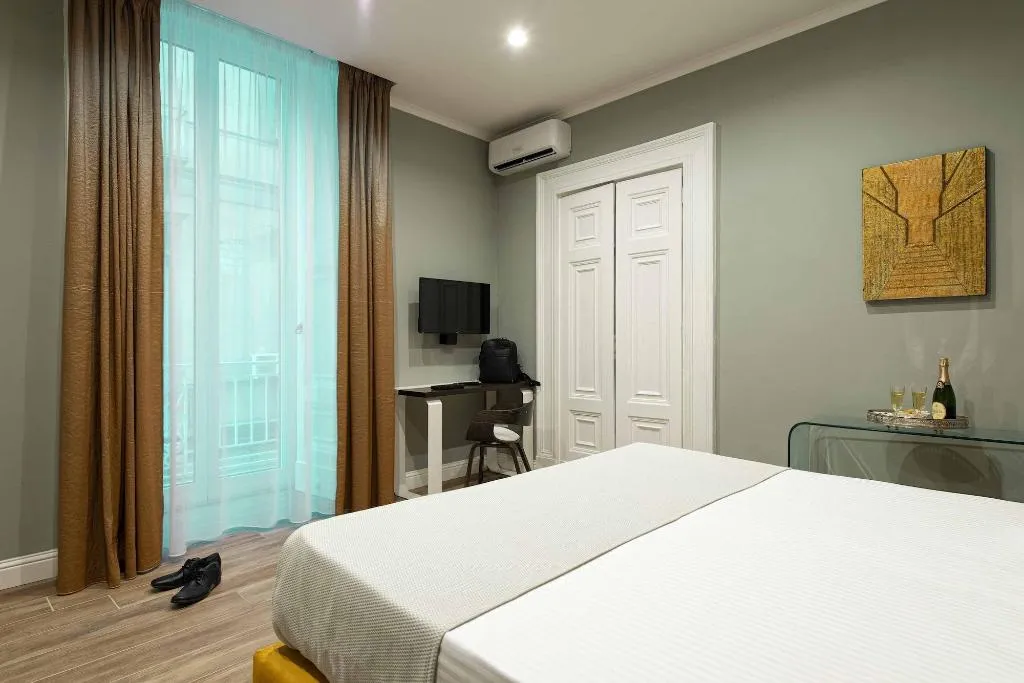 Room, Dante Maison De Luxe, Naples