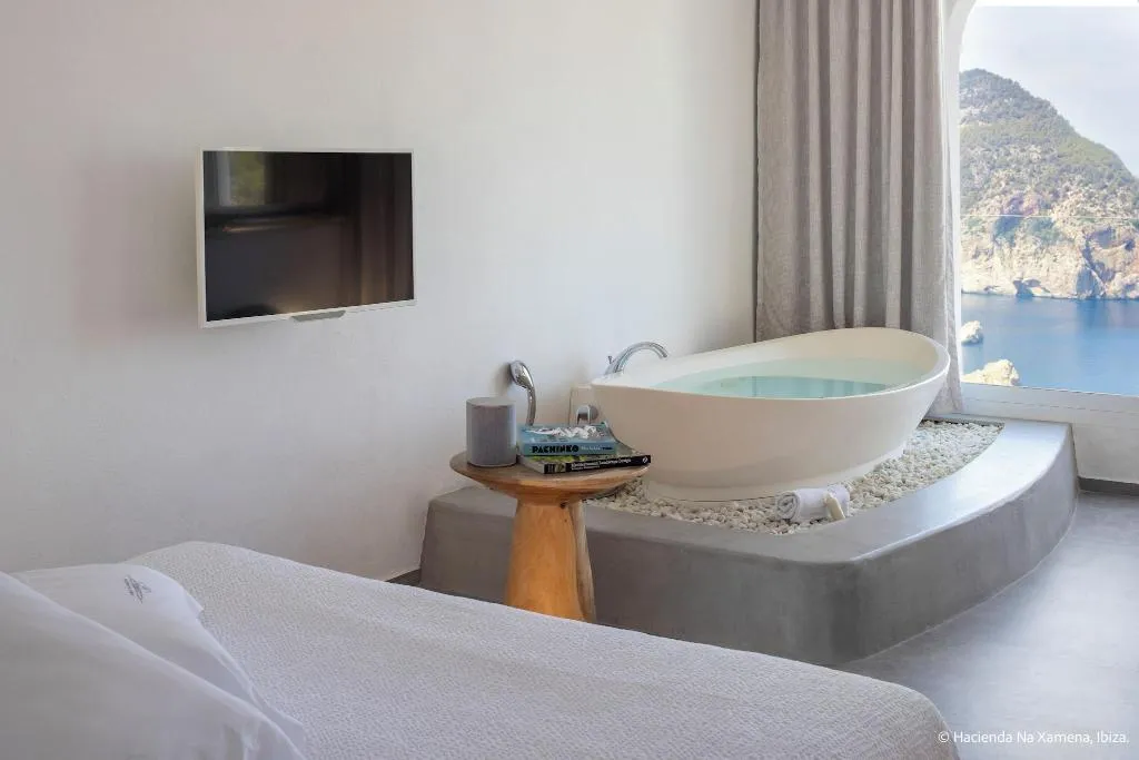 DOUBLE STANDARD Room, Hacienda Na Xamena, Ibiza