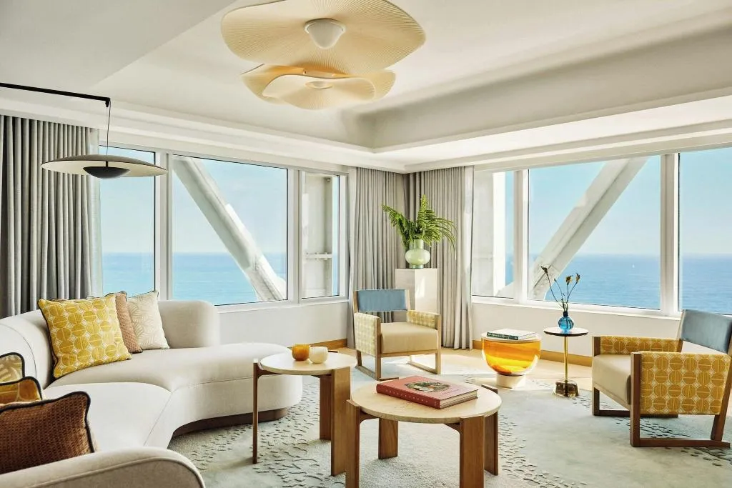 SUITE CLUB Room, Hotel Arts, Barcelona