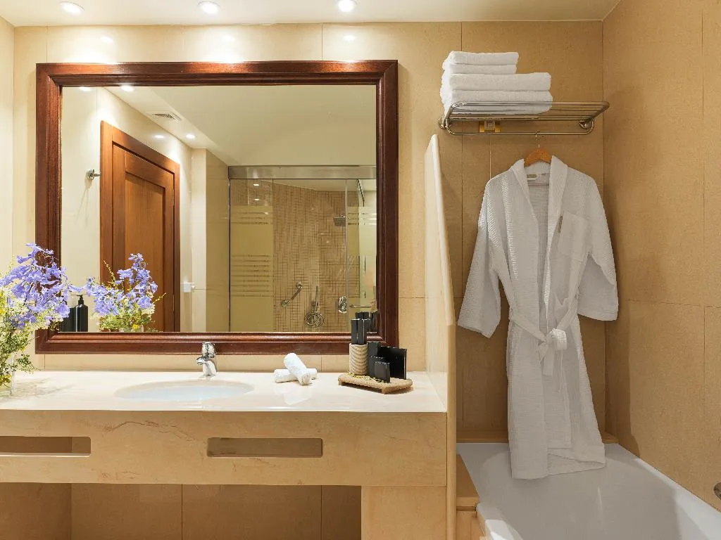 DOUBLE DELUXE SEA VIEW Room, Seafos Luxury Resort & Spa, Kalamata