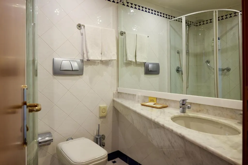 TWIN STANDARD Room, Belstay Milano Assago, Milan