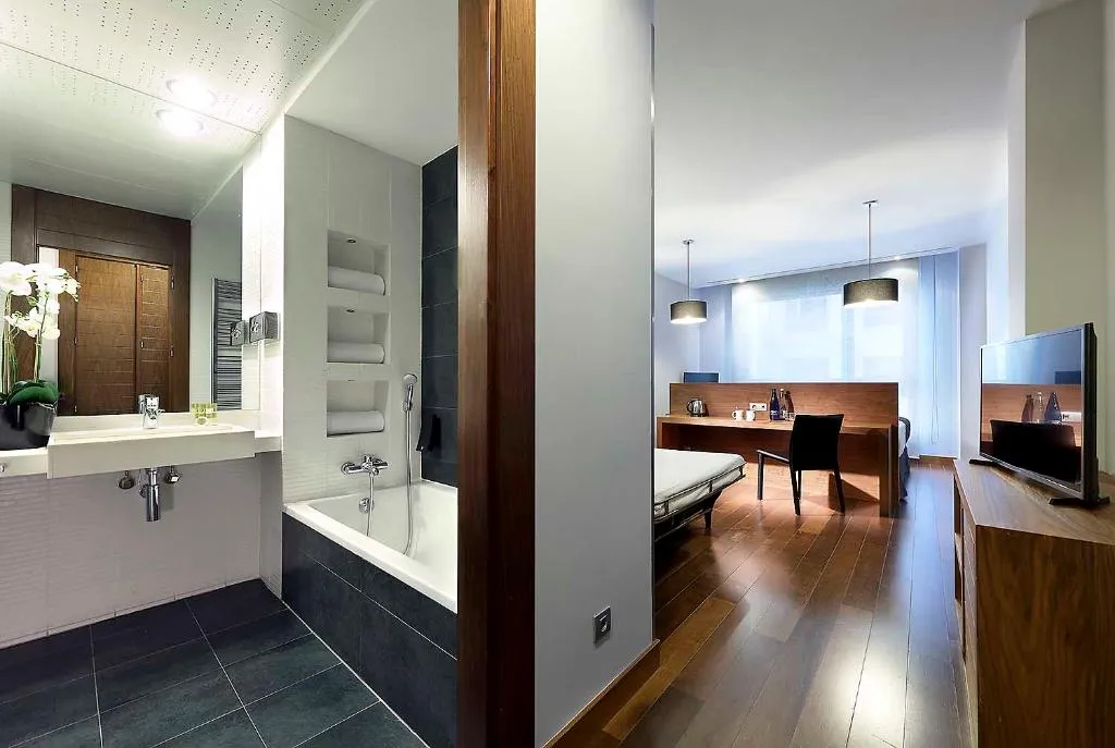 Double or Twin SUPERIOR Room, Eurostars Madrid Congress, Madrid