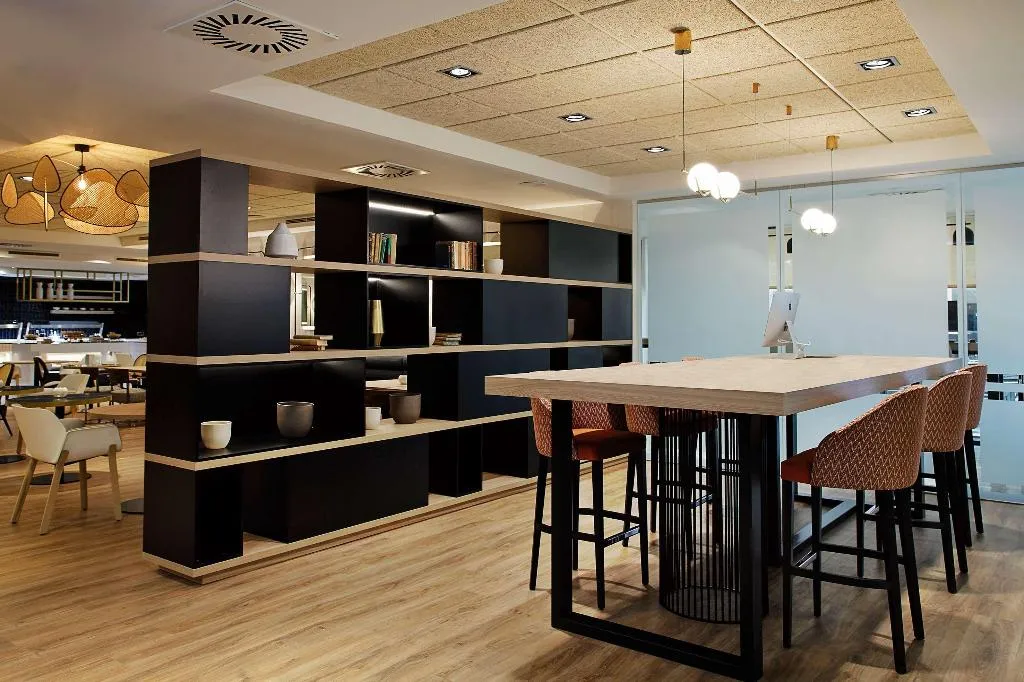 Bar, Melia Avenida America, Madrid