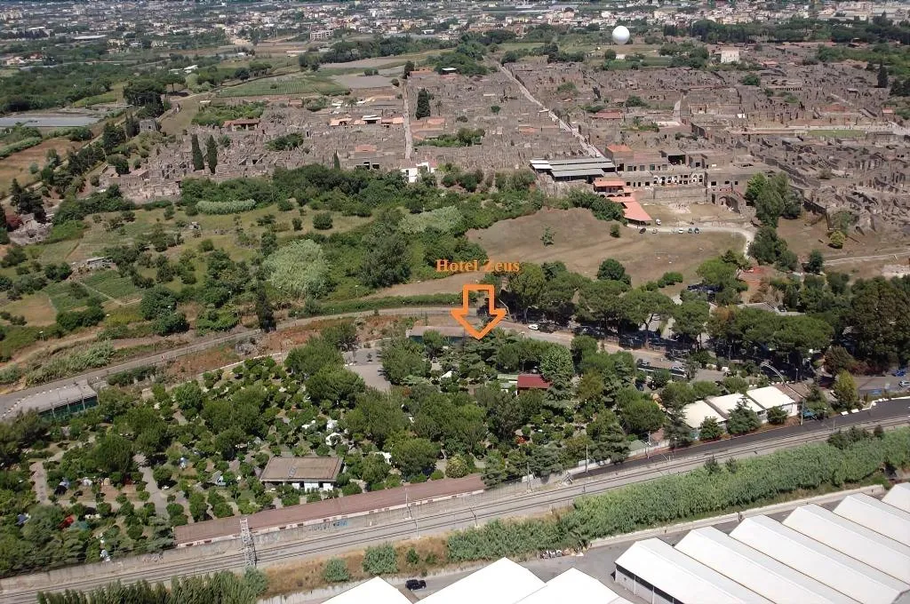 General view, Hotel Zeus Pompei, Naples