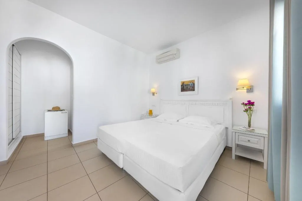 Room, Carbonaki Hotel, Mykonos