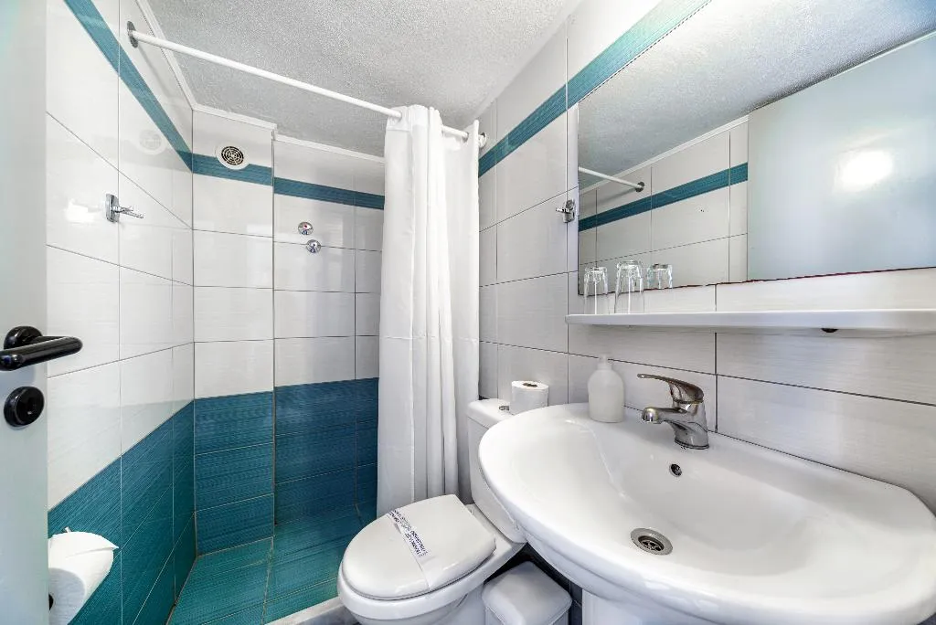 Double or Twin STANDARD Room, Iro, Crete