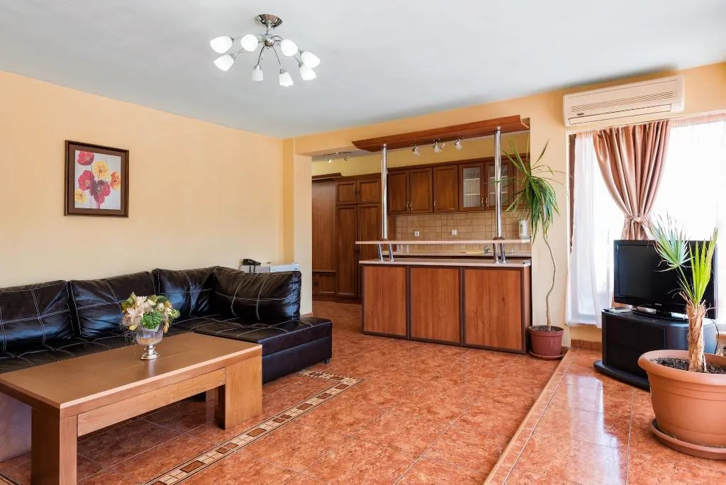 Room, Hotel Avenue, Bourgas