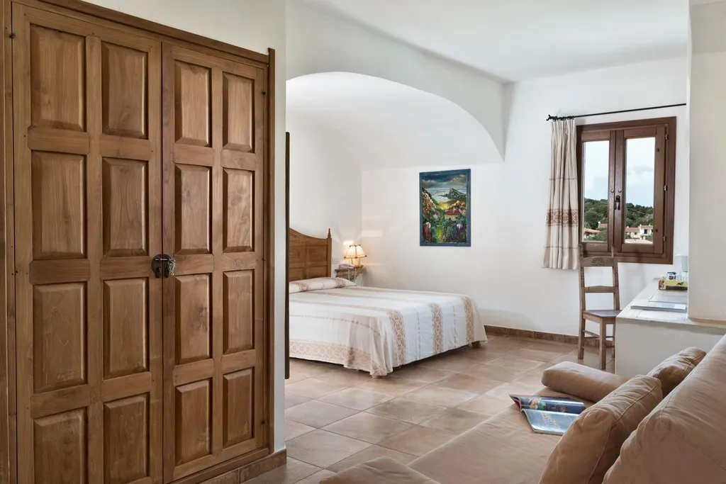 DOUBLE SUPERIOR Room, Hotel Arathena, Olbia