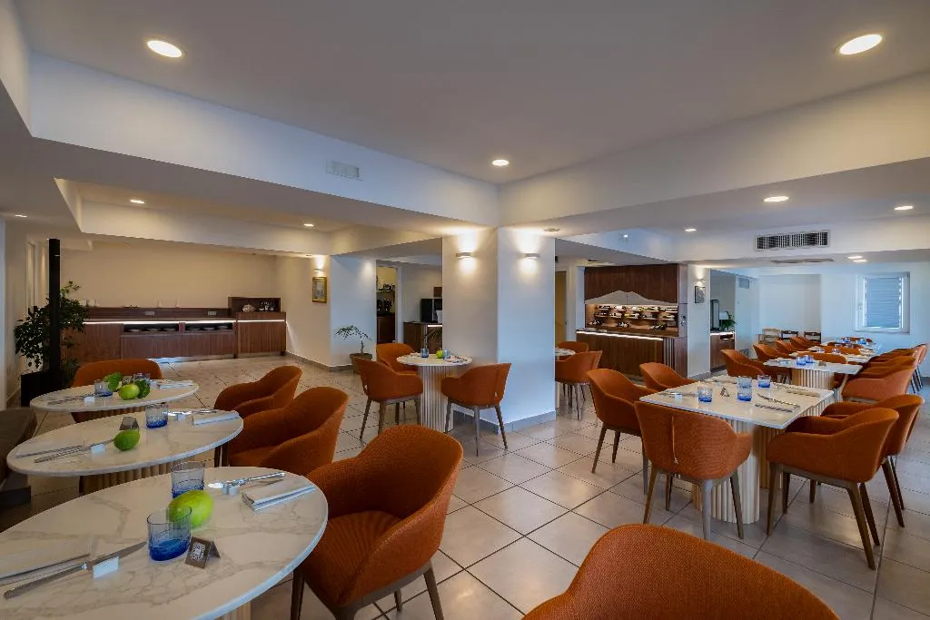 Restaurant, Relais Manfredi, Naples