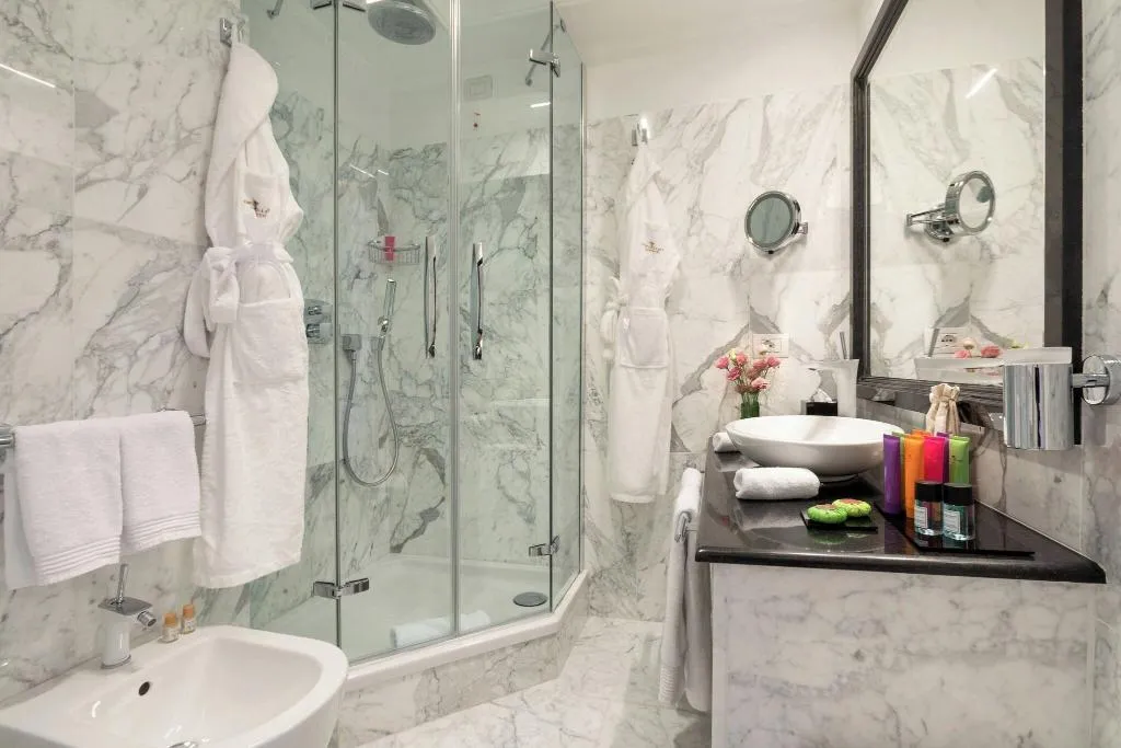 DOUBLE INNER-QUEEN SIZE -VUODE Room, Ortea Palace Luxury Hotel, Catania
