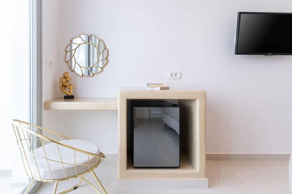 Room, Golden Star, Santorini