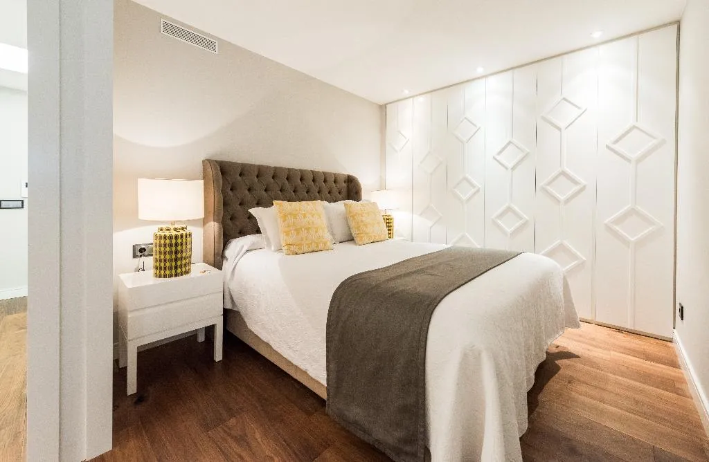 APARTMENT ONE BEDROOM Room, Gran Via Centric II, Madrid