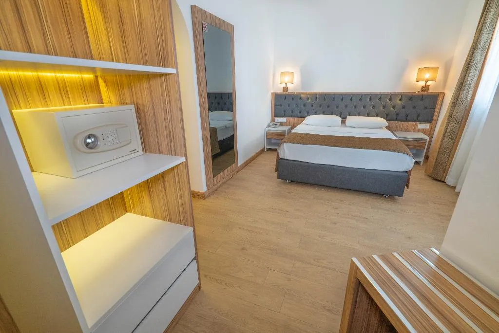 Room, Kleopatra Celine, Antalya