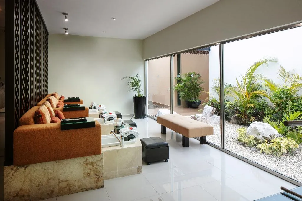 Sports and Entertainment, El Dorado Seaside Palms Spa Resort-All Inclusive, Cancun Area
