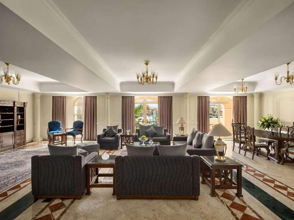 SUITE EXECUTIVE Room, Movenpick Cairo Media City, Cairo