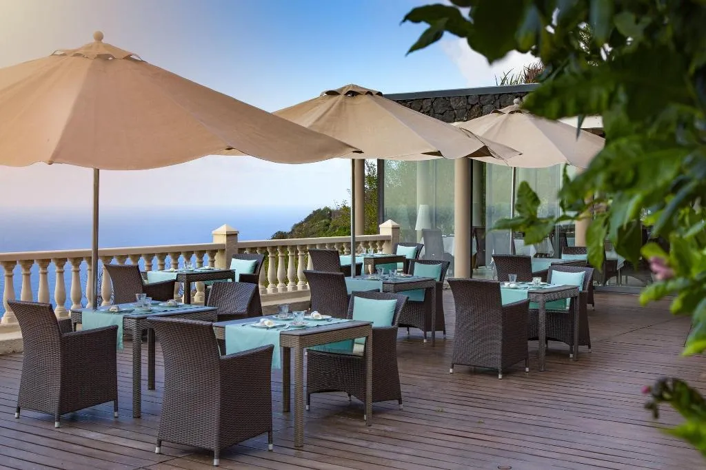 Terrace, Jardin de la Paz, Tenerife