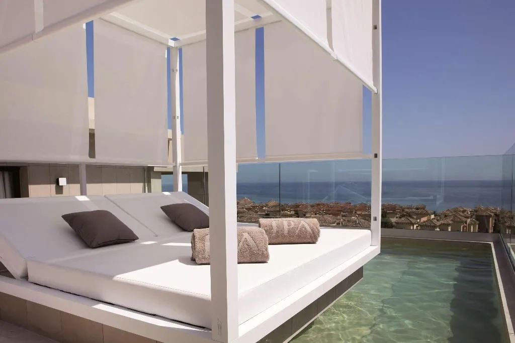 Room, The Oasis by Don Carlos Resort, Costa Del Sol