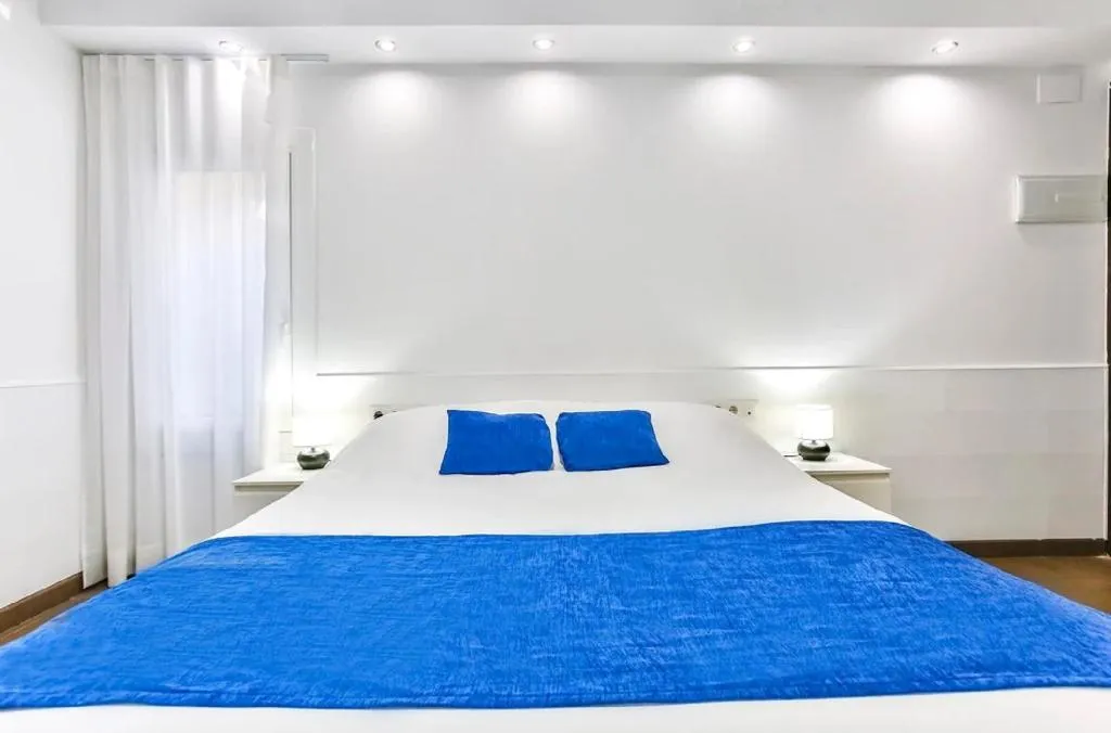 DOUBLE STANDARD Room, Laramond Barcelona Rooms, Barcelona